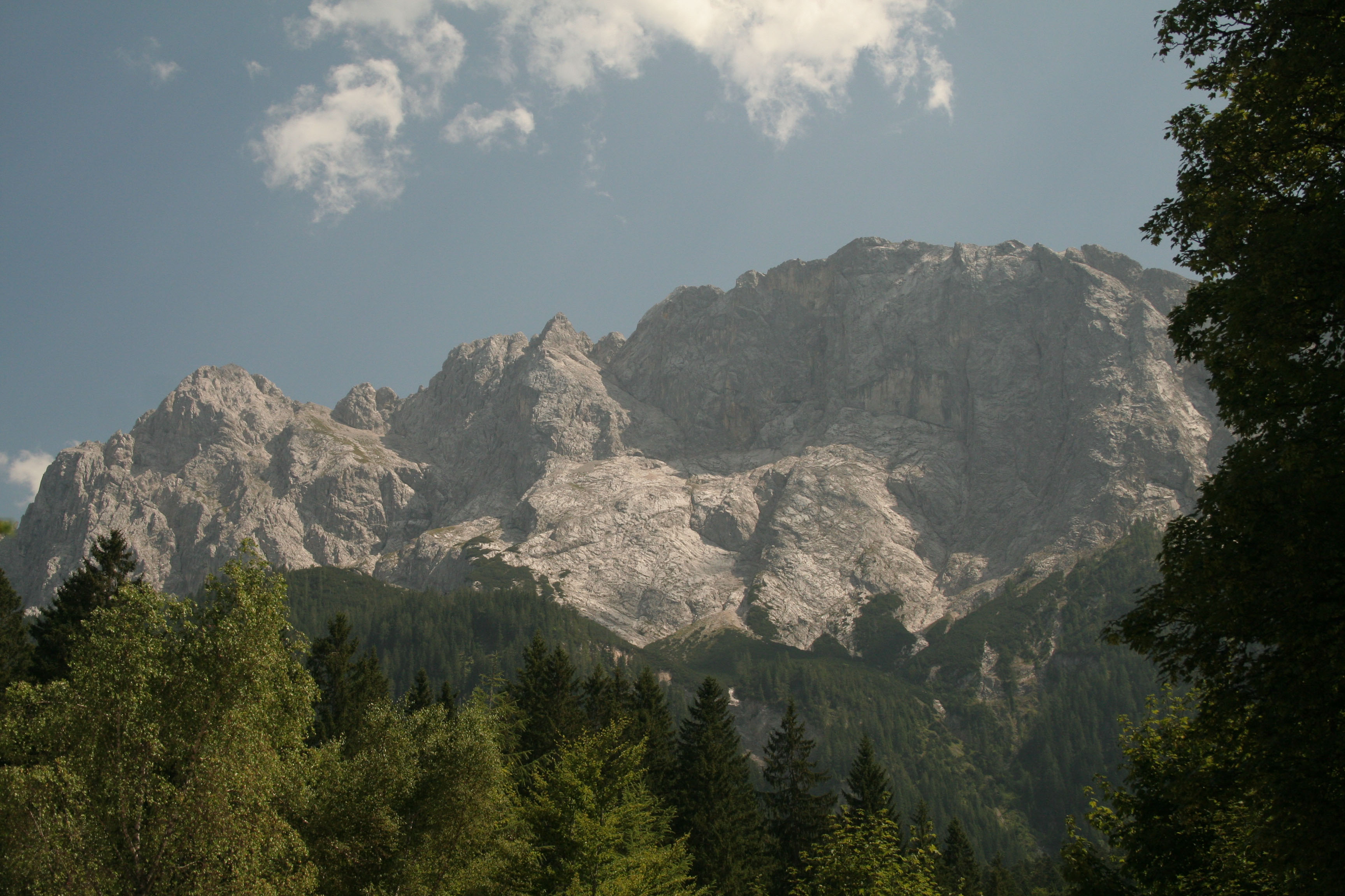Dia 11. Zugspitze–Partnachklamm–Ettal-Obernai– Garmisch-Partenkirchen-Mittenwald - 14 días por la Alsacia y Selva Negra en furgoneta y con perro - Agosto 2013 (3)