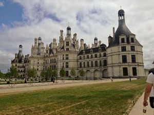10 días por los castillos del Loira en autocaravana - Blogs de Francia - DOMINGO 25/06/2017: Orleans, Chambord (7)