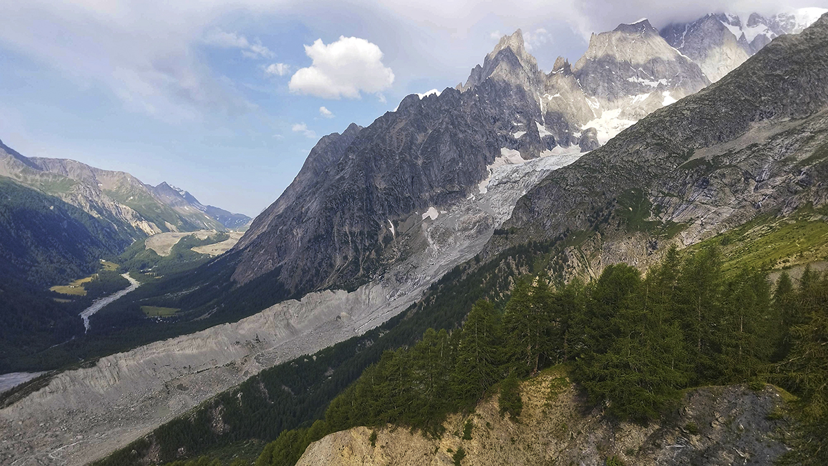 SKYWAY MONTE BLANCO - AOSTA - El valle de Aosta en autocaravana (3)